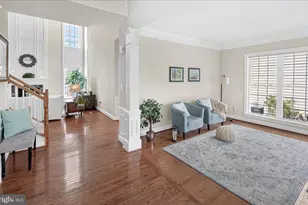 6322 Meandering Woods Ct, Frederick, MD 21701 - Photo 5