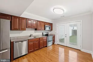 524 Lancaster Pl, Frederick, MD 21703 - Photo 5