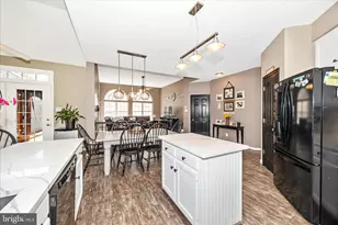 1723 Wheyfield Dr, Frederick, MD 21701 - Photo 9