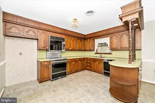 9496 Pocono Dr, Frederick, MD 21702 - Photo 9