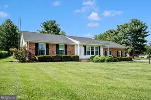 9496 Pocono Dr, Frederick, MD 21702 - Photo 55