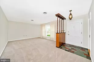 9496 Pocono Dr, Frederick, MD 21702 - Photo 5