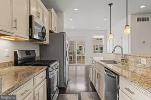 635 E Church St, Frederick, MD 21701 - Photo 3