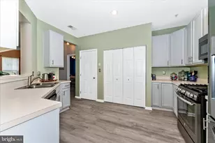 6240 Glen Valley Terrace, Frederick, MD 21701 - Photo 9