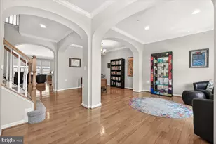 3044 Palatine Dr, Frederick, MD 21701 - Photo 3