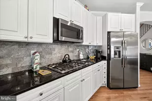 3044 Palatine Dr, Frederick, MD 21701 - Photo 19