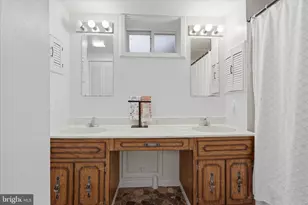 603 W B St, Brunswick, MD 21716 - Photo 15