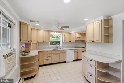 603 W B Street, Brunswick, MD 21716 - Photo 3