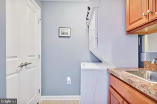 9200 Landon House Wy, Frederick, MD 21704 - Photo 15