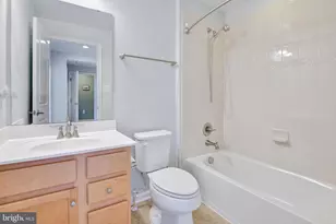 9200 Landon House Wy, Frederick, MD 21704 - Photo 13
