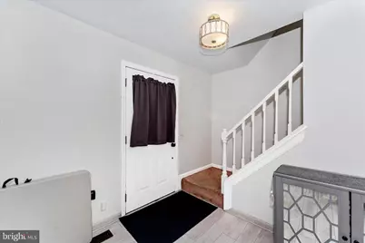 5798 Sunset View Ln, Frederick, MD 21703 - Photo 3