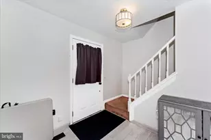 5798 Sunset View Ln, Frederick, MD 21703 - Photo 3