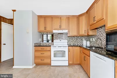 5751 Sunset View Lane, Frederick, MD 21703 - Photo 5
