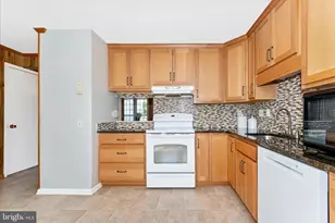 5751 Sunset View Ln, Frederick, MD 21703 - Photo 5