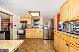 14721 Albert Staub Rd, Thurmont, MD 21788 - Photo 3