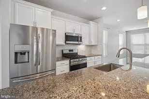 7166 Proclamation Pl, Frederick, MD 21703 - Photo 11