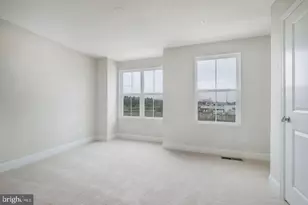 527 E 7th St, Frederick, MD 21701 - Photo 17