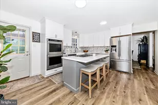 306 E D St, Brunswick, MD 21716 - Photo 11