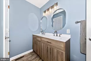 306 E D St, Brunswick, MD 21716 - Photo 29