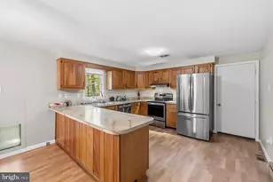10820 Gambrill Park Rd, Frederick, MD 21702 - Photo 11
