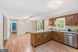 10820 Gambrill Park Rd, Frederick, MD 21702 - Photo 19