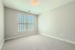 9555 Hyde Pl, Frederick, MD 21704 - Photo 21