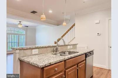9555 Hyde Place, Frederick, MD 21704 - Photo 7