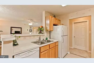 6405 Weatherby Court #F, Frederick, MD 21703 - Photo 9
