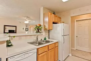 6405 Weatherby Ct, Frederick, MD 21703 - Photo 9