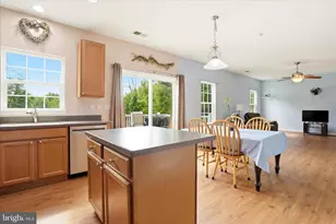 2113 Infantry Dr, Frederick, MD 21702 - Photo 19