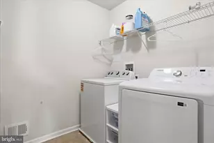 2113 Infantry Dr, Frederick, MD 21702 - Photo 29