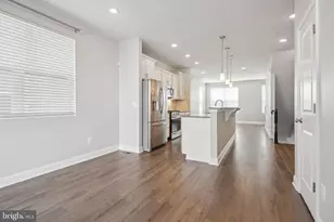 7166 Proclamation Pl, Frederick, MD 21703 - Photo 5