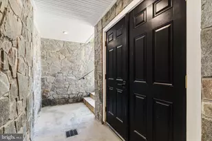 401 W 2nd St, Frederick, MD 21701 - Photo 85