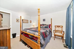 212 Wintergreen Ln, Brunswick, MD 21716 - Photo 21