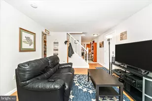 212 Wintergreen Ln, Brunswick, MD 21716 - Photo 11