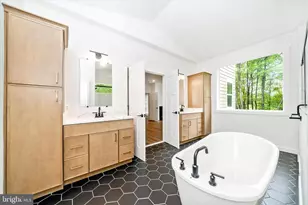 7176 Meadowbrooke Dr, Frederick, MD 21702 - Photo 21