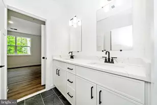 7176 Meadowbrooke Dr, Frederick, MD 21702 - Photo 23