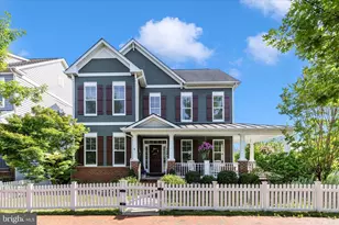 748 Potomac View Pkwy, Brunswick, MD 21716 - Photo 1