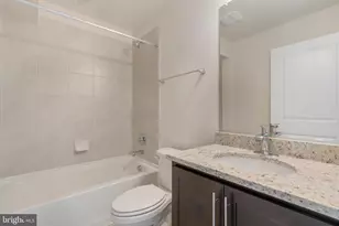 804 Bond St, Frederick, MD 21701 - Photo 29