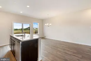 804 Bond St, Frederick, MD 21701 - Photo 15