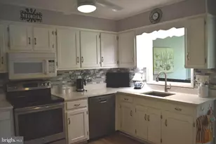 8111 Overlook Ct, Frederick, MD 21702 - Photo 7