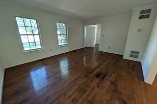 401 Westridge Cir, Mount Airy, MD 21771 - Photo 3