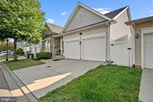1031 Eastbourne Terrace, Frederick, MD 21702 - Photo 3