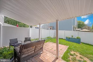 330 Heather Ridge Dr, Frederick, MD 21702 - Photo 23