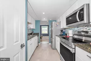 330 Heather Ridge Dr, Frederick, MD 21702 - Photo 9