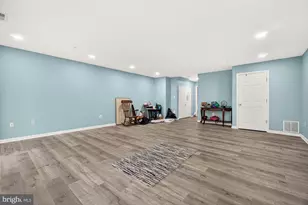 2572 Carrington Way, Frederick, MD 21702 - Photo 9