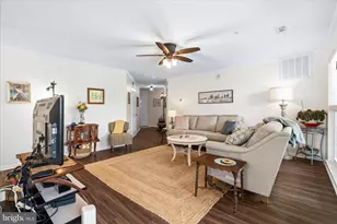 2507 Shelley Cir, Frederick, MD 21702 - Photo 11
