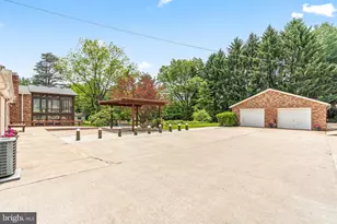 3318 Lowell Ln, Ijamsville, MD 21754 - Photo 9