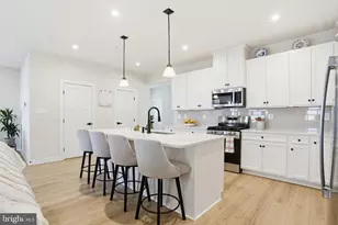 912 Clarendon Farm Ln, Brunswick, MD 21716 - Photo 9