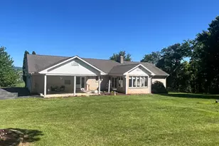 10319 Harmony Rd, Myersville, MD 21773 - Photo 3